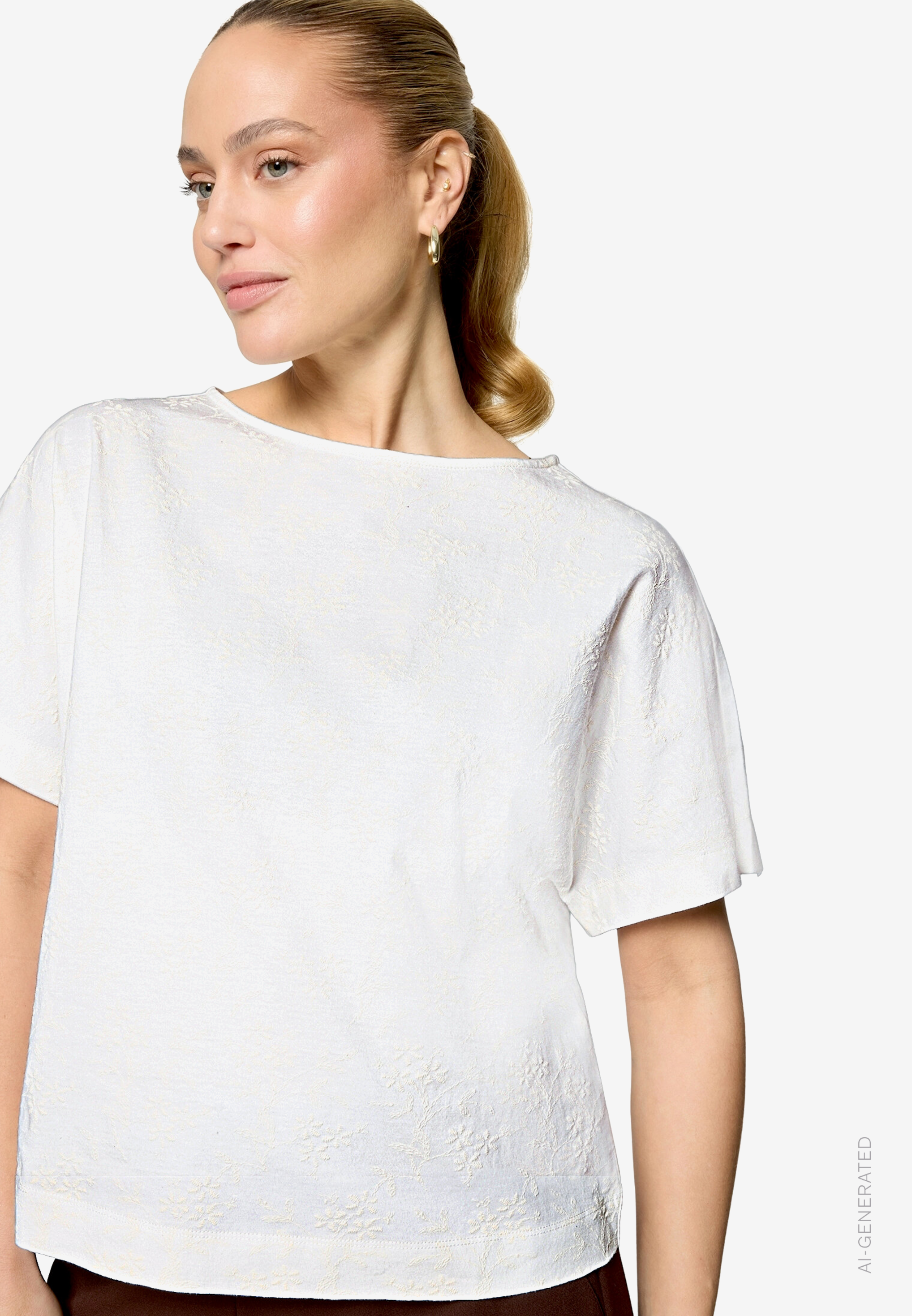 Baumwoll-T-Shirt Mit Stickerei