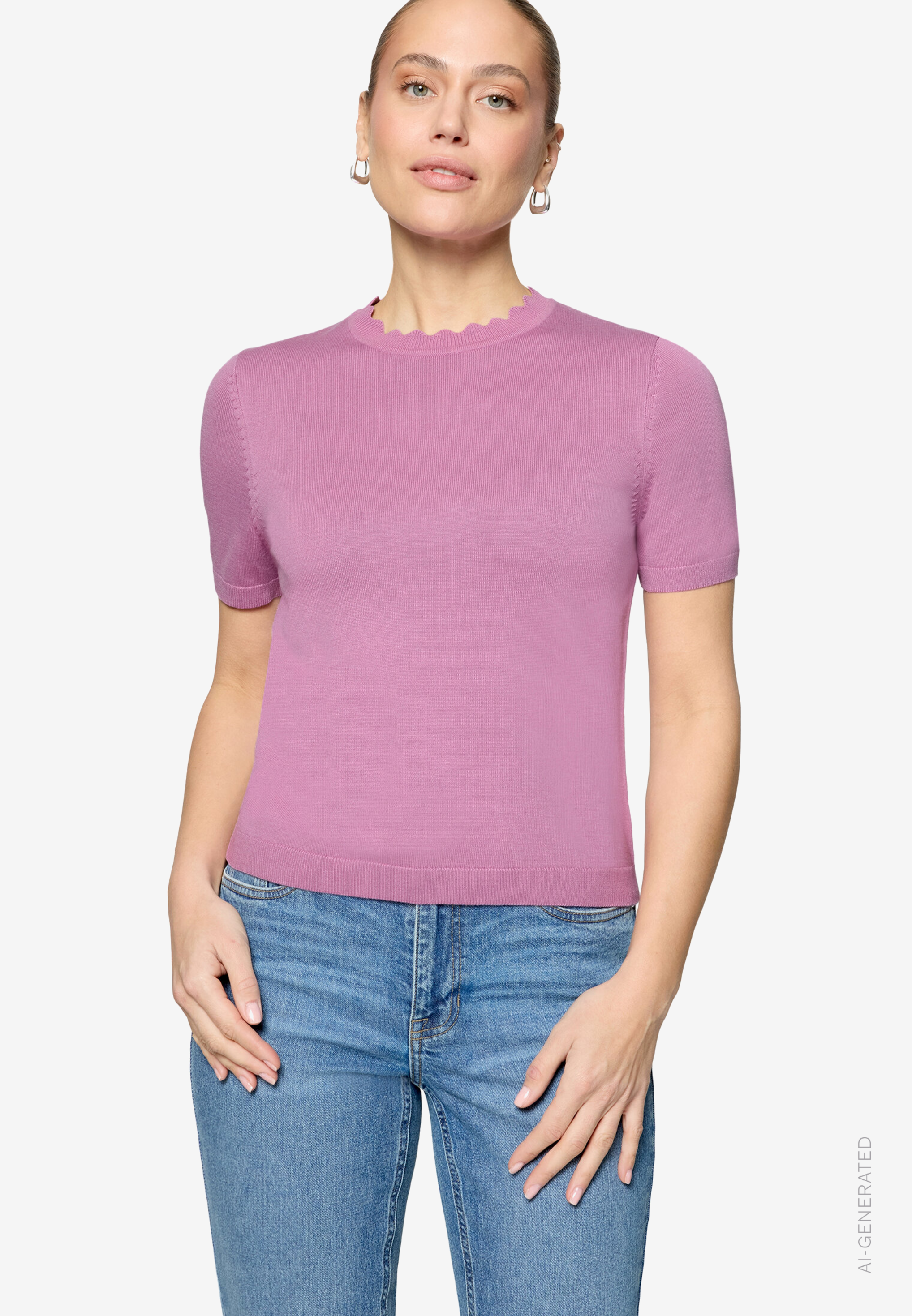Kurzarmpullover mit Wellensaum