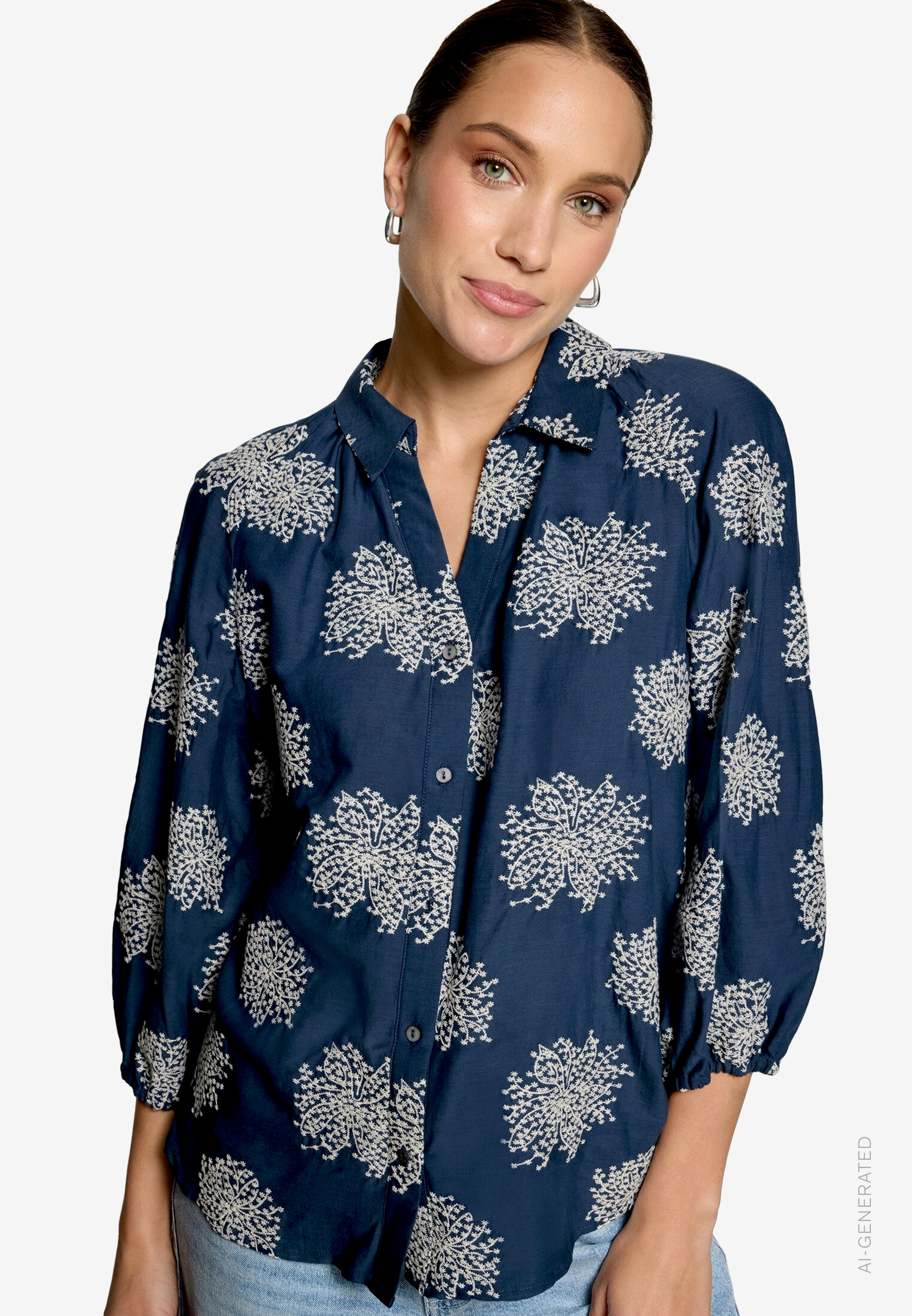 Oversized-Bluse 3/4 Arm mit Stickerei