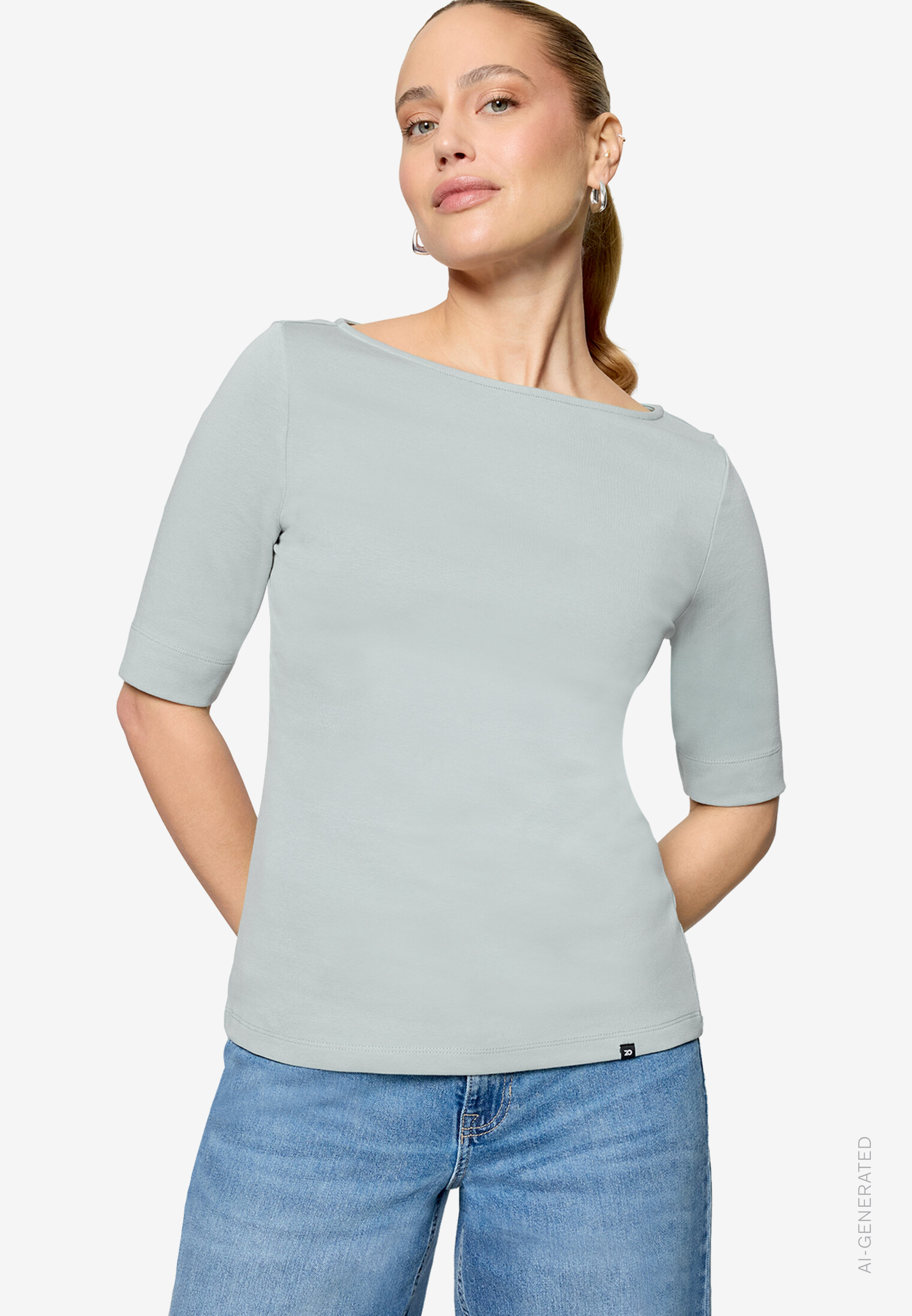 Basic Shirt mit U-Boot-Ausschnitt