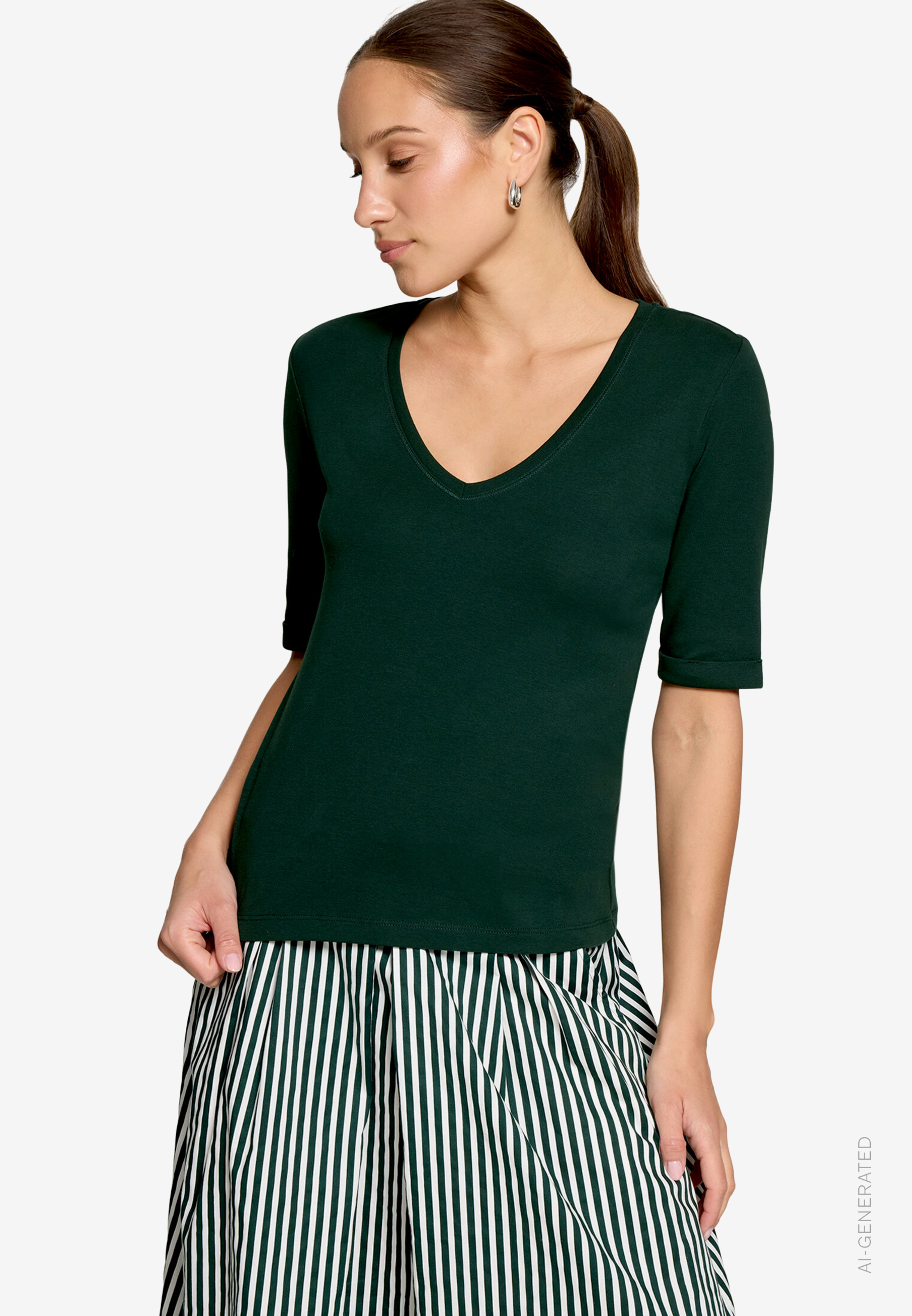 Basic-T-Shirt mit V-Ausschnitt