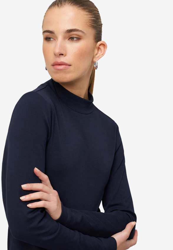 Langarmshirt mit Stehkragen / Detailbild