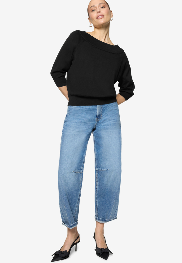Strickpullover mit Carmenausschnitt  / Modellfoto Vorderseite (Outfit)