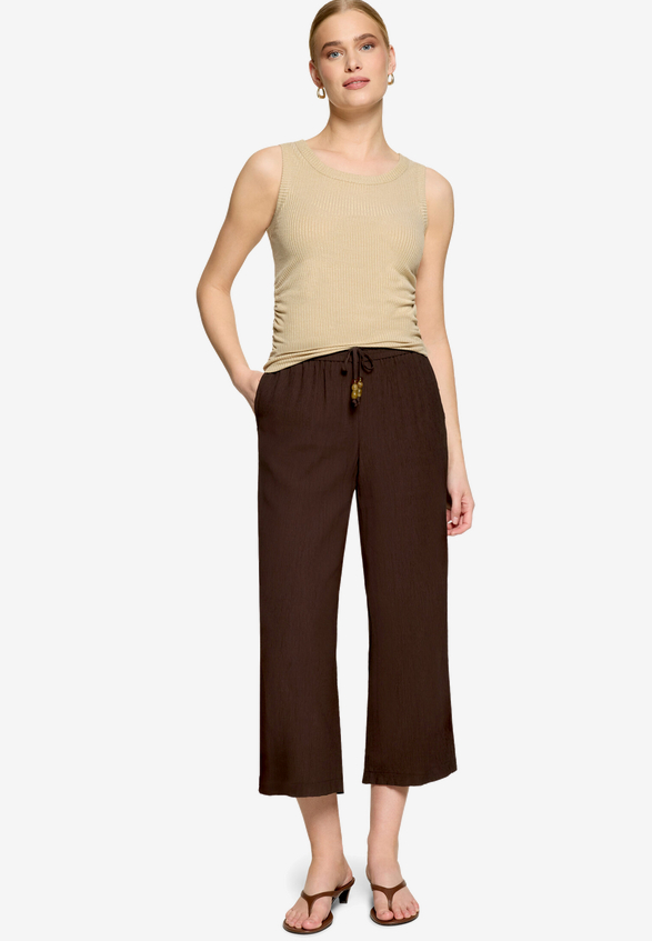 Stoffhose 7/8 mit Bindedetail  / Modellfoto Vorderseite (Outfit)