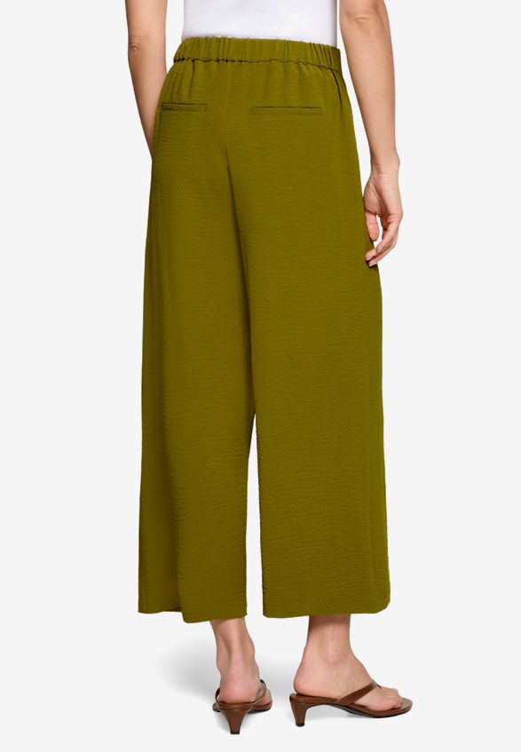 Culotte  mit Schnalle  / Modellfoto Rückseite