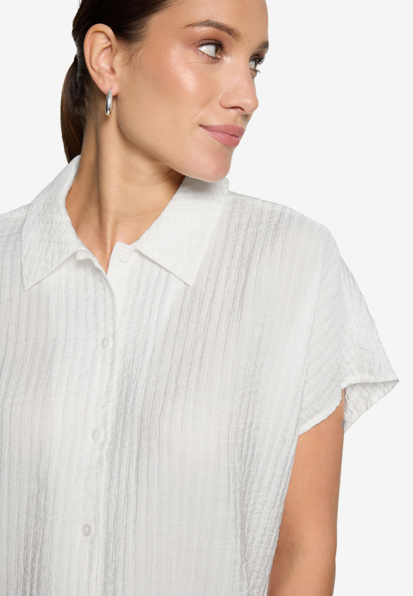 Hemdbluse  kurzarm Crinkle-Struktur / Detailbild