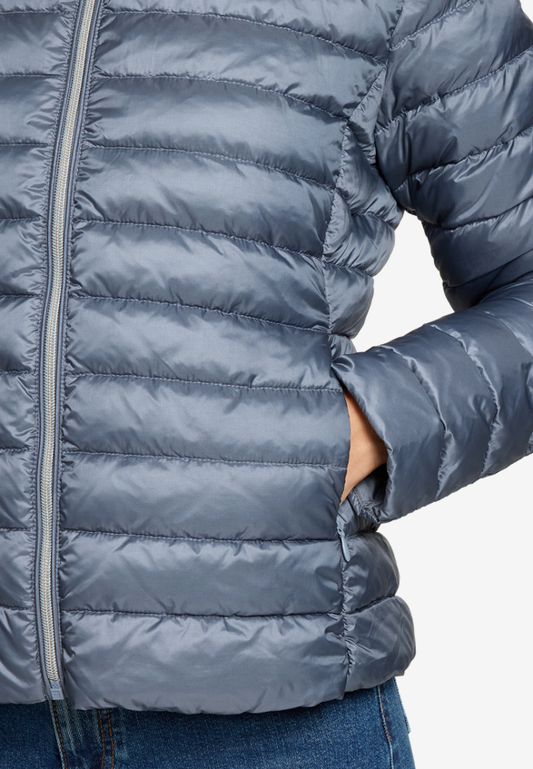 Steppjacke mit Stehkragen / Detailbild