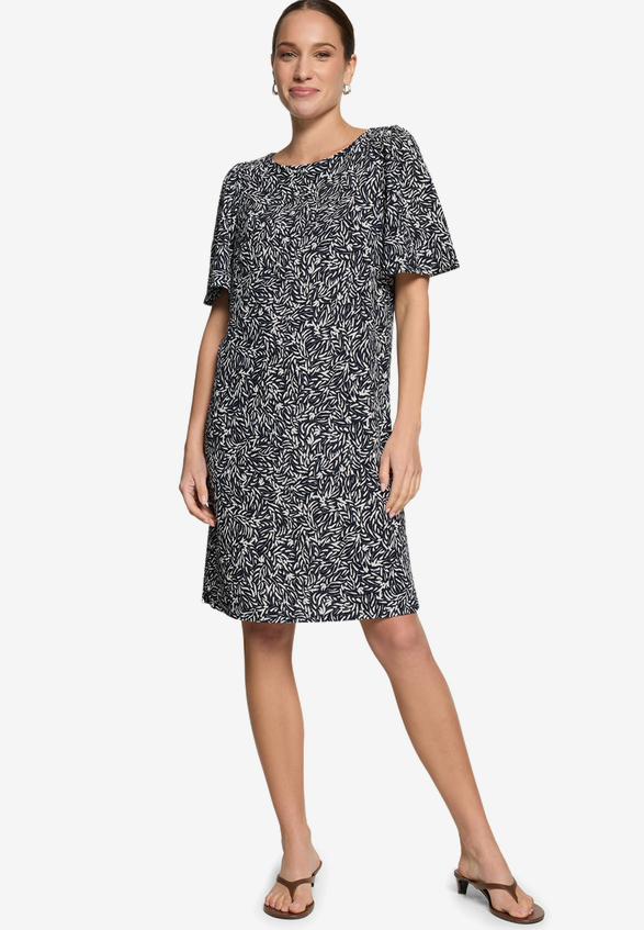 Blusenkleid mit Blumenprint / Modellfoto Vorderseite (Outfit)