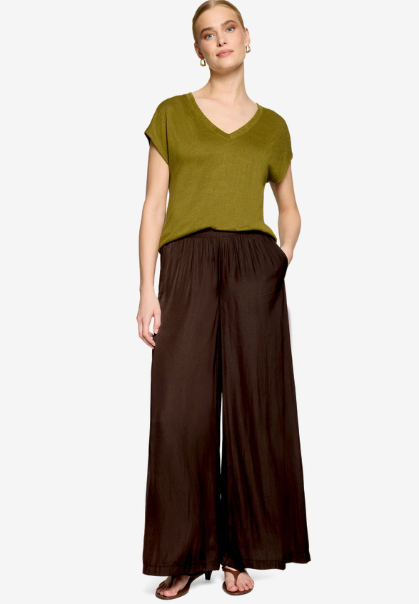 Palazzo-Hose  mit elastischem Bund 32 Inch  / Modellfoto Vorderseite (Outfit)