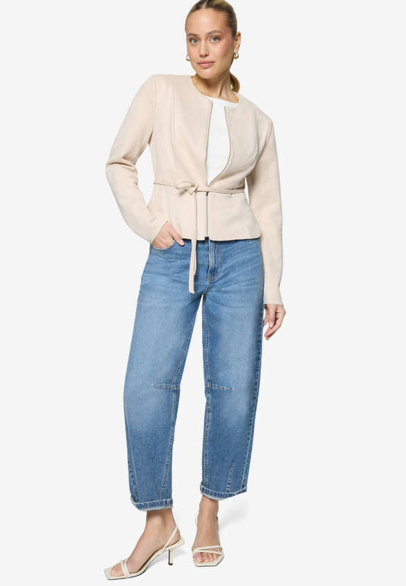 Blazer-Jacke  in Lederoptik  / Modellfoto Vorderseite (Outfit)