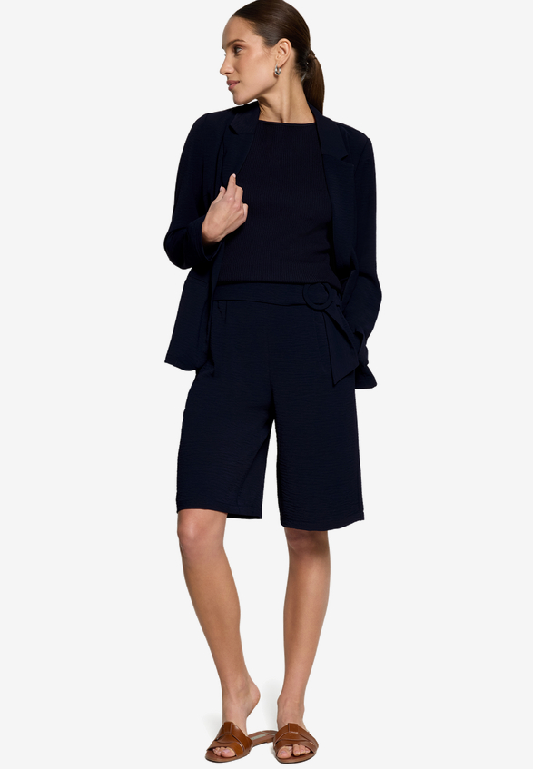 Stricktop  mit U-Boot Ausschnitt  / Modellfoto Vorderseite (Outfit)