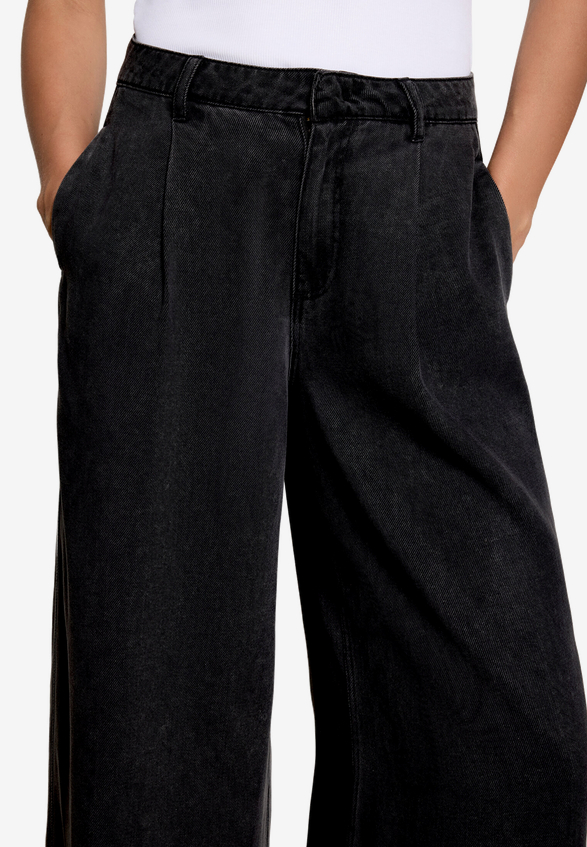 Wideleg-Hose mit Bundfalten  / Detailbild