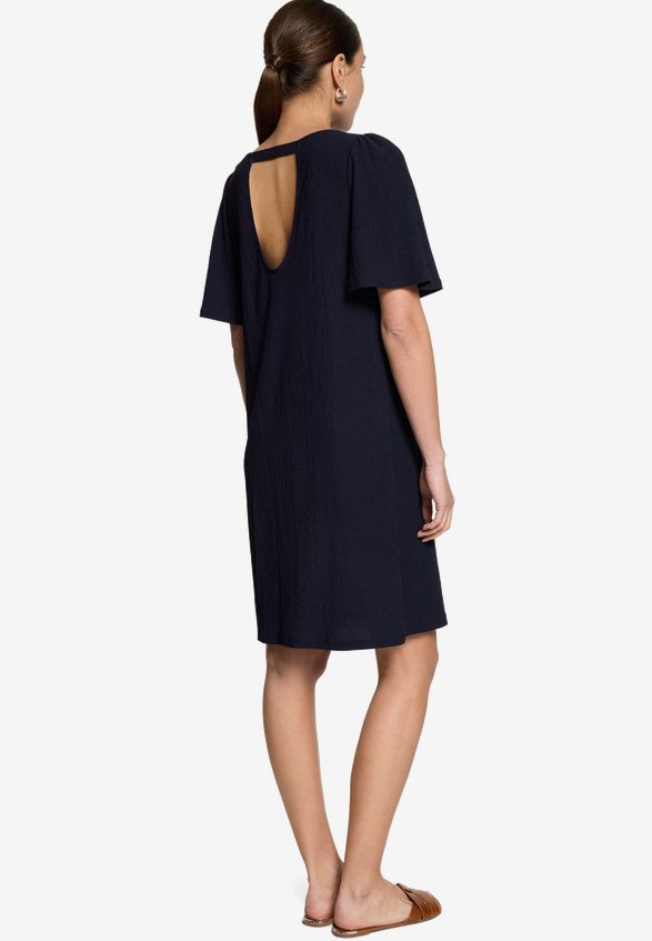 T-Shirt- Kleid  mit Rundhalsausschnitt  / Modellfoto Rückseite