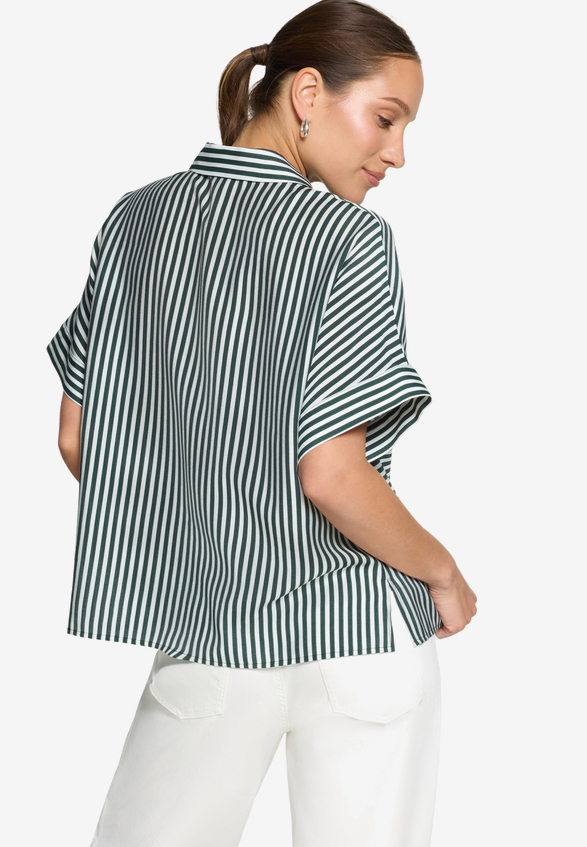 Hemdbluse gestreift 3/4 Arm / Modellfoto Rückseite