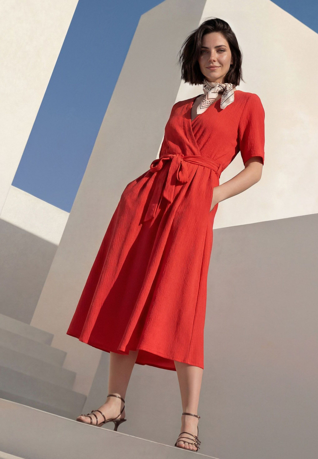 Jerseykleid mit Gürtel / Imagebild