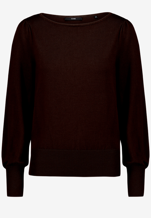 Feinstrickpullover  mit U-Boot Ausschnitt  / Vorderseite